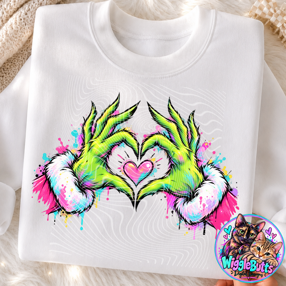 Green Guy Christmas Heart Hands PNG Design